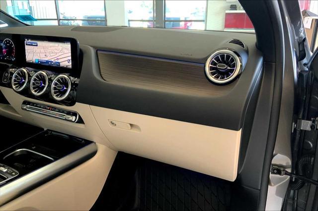 used 2025 Mercedes-Benz GLA 250 car, priced at $41,998