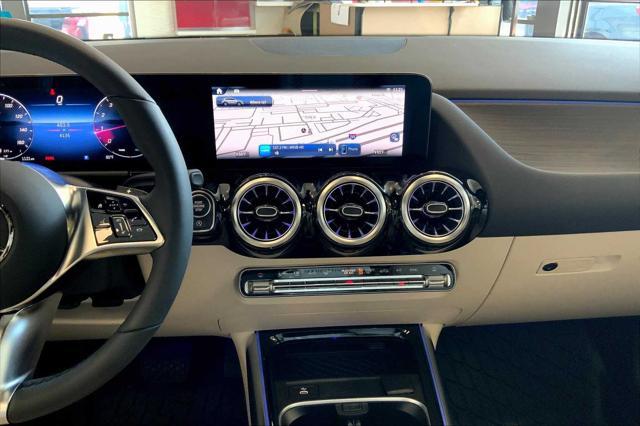 used 2025 Mercedes-Benz GLA 250 car, priced at $41,998