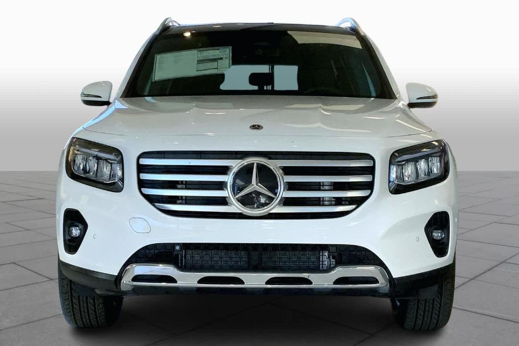 new 2024 Mercedes-Benz GLB 250 car, priced at $50,190