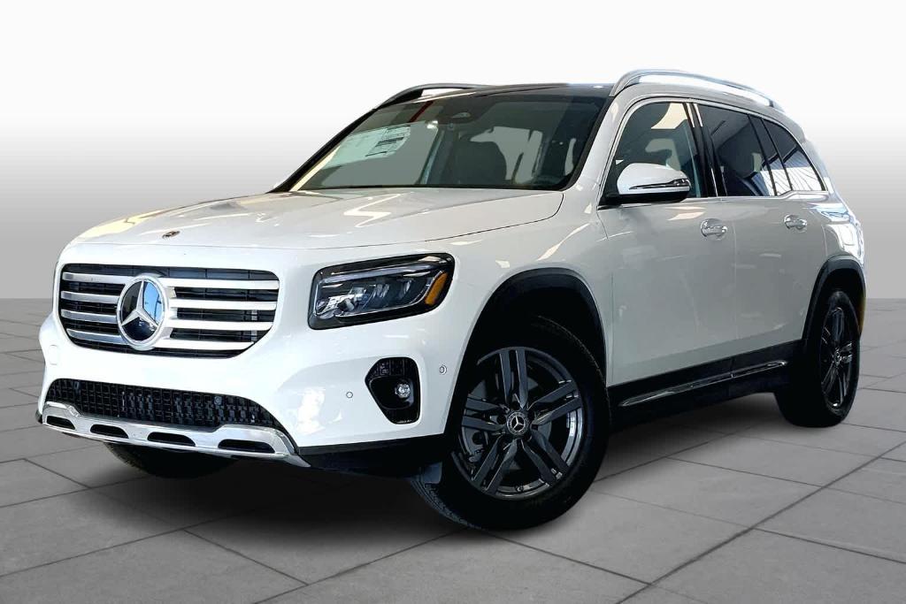 new 2024 Mercedes-Benz GLB 250 car, priced at $50,190