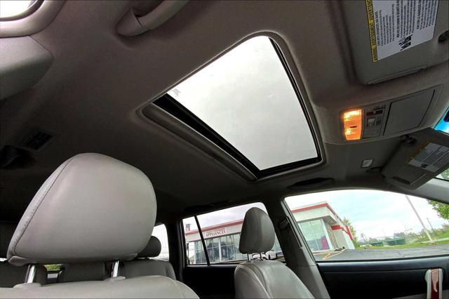 used 2013 Toyota Highlander car, priced at $14,926