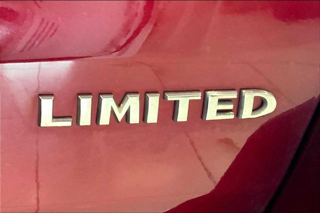 used 2016 Jeep Grand Cherokee car, priced at $13,989