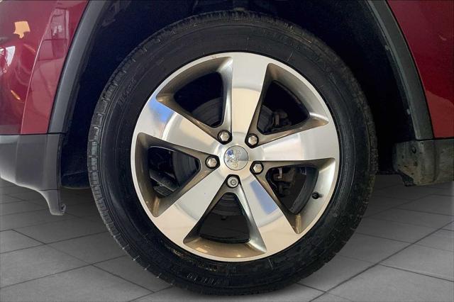 used 2016 Jeep Grand Cherokee car, priced at $13,989