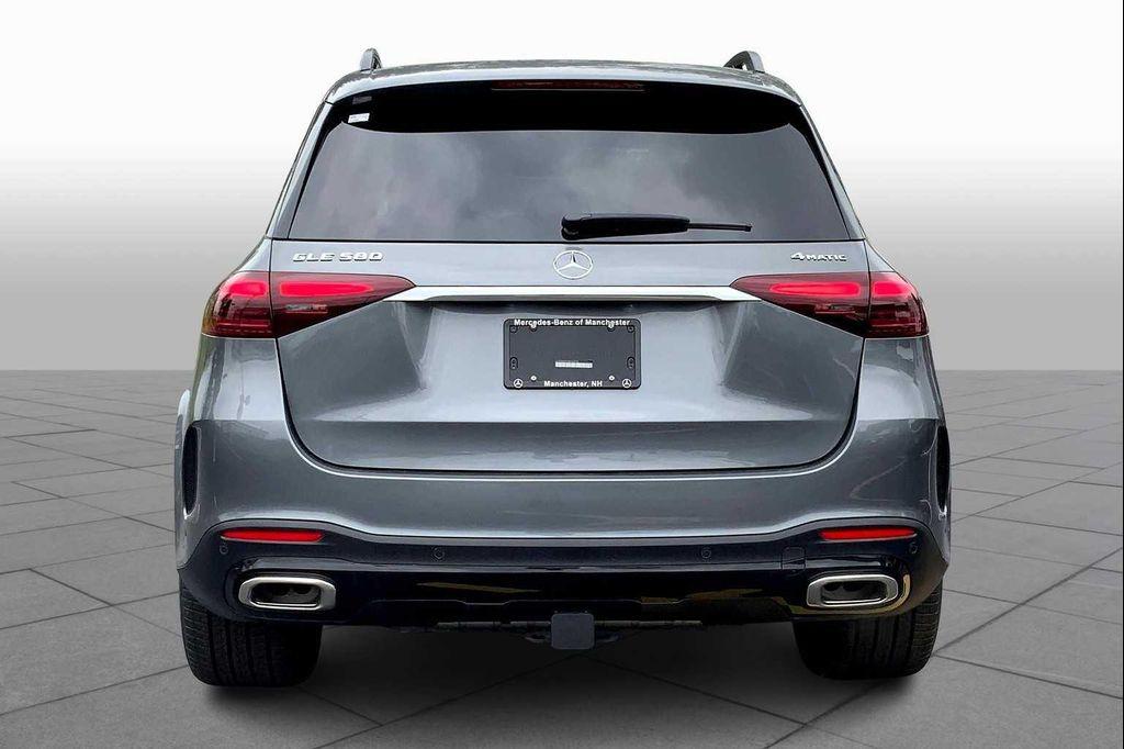 new 2025 Mercedes-Benz GLE 580 car, priced at $96,045