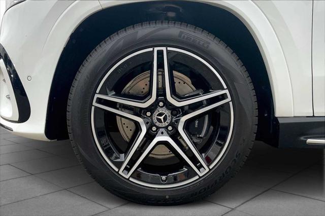new 2025 Mercedes-Benz GLS 450 car, priced at $97,430