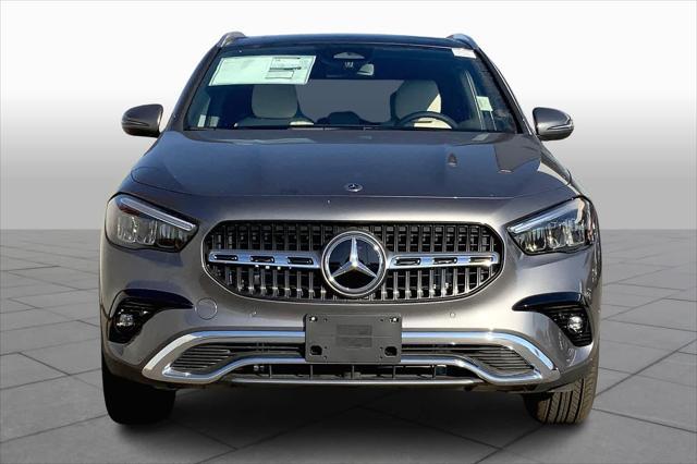 new 2025 Mercedes-Benz GLA 250 car, priced at $52,360