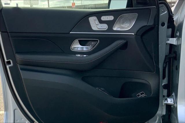 new 2025 Mercedes-Benz GLE 450e car, priced at $82,355