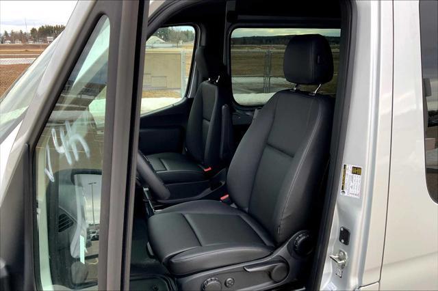 new 2024 Mercedes-Benz Sprinter 2500 car, priced at $73,075