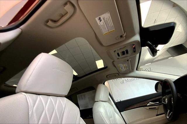 used 2023 Buick Envision car, priced at $33,517