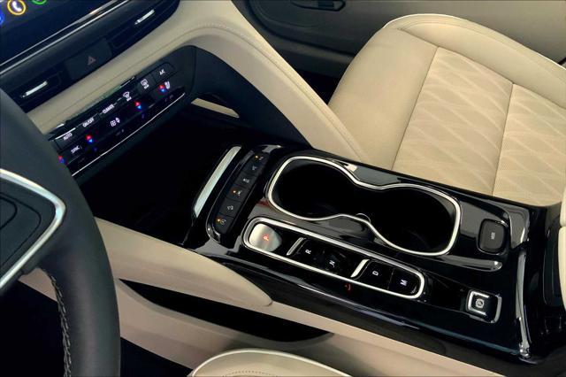 used 2023 Buick Envision car, priced at $33,517