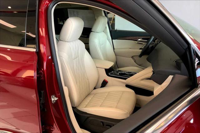 used 2023 Buick Envision car, priced at $33,517