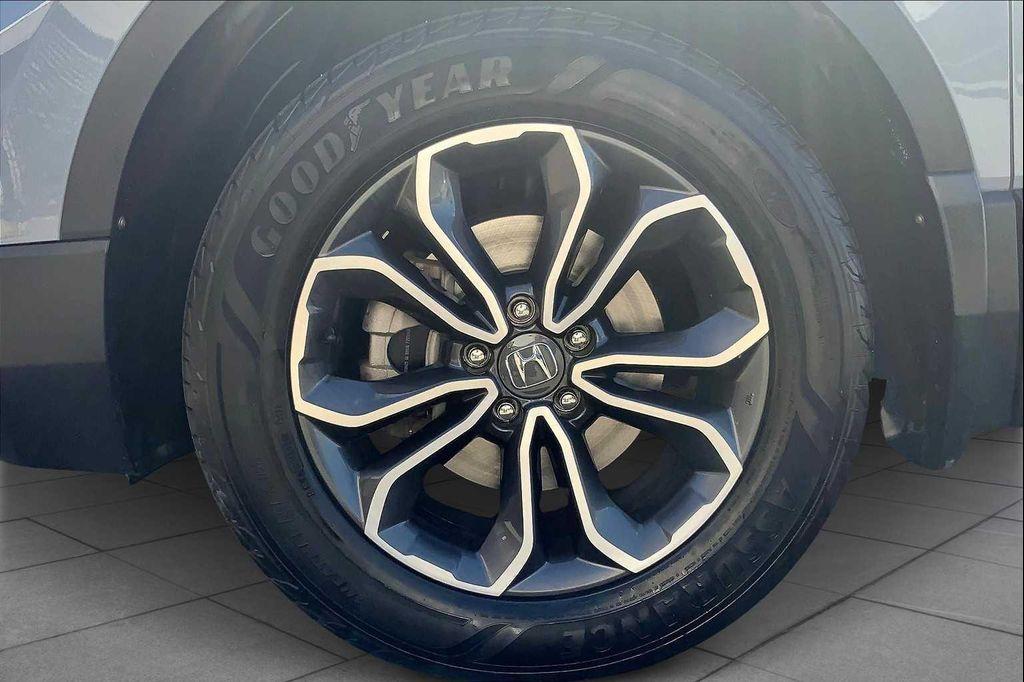 used 2022 Honda CR-V car, priced at $26,324