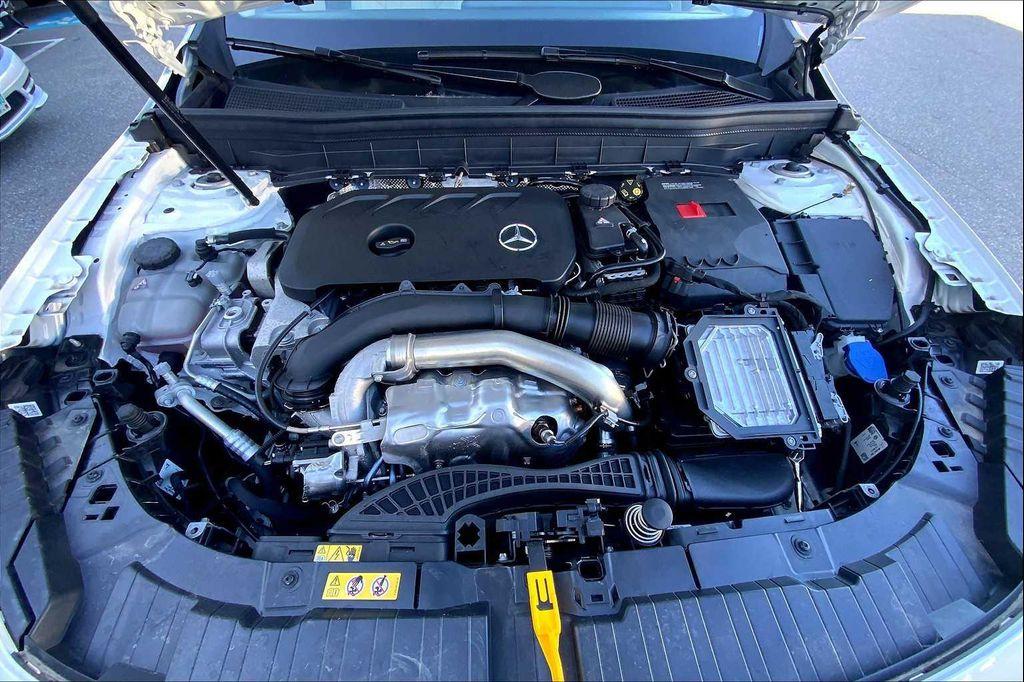new 2026 Mercedes-Benz GLB 250 car, priced at $52,965