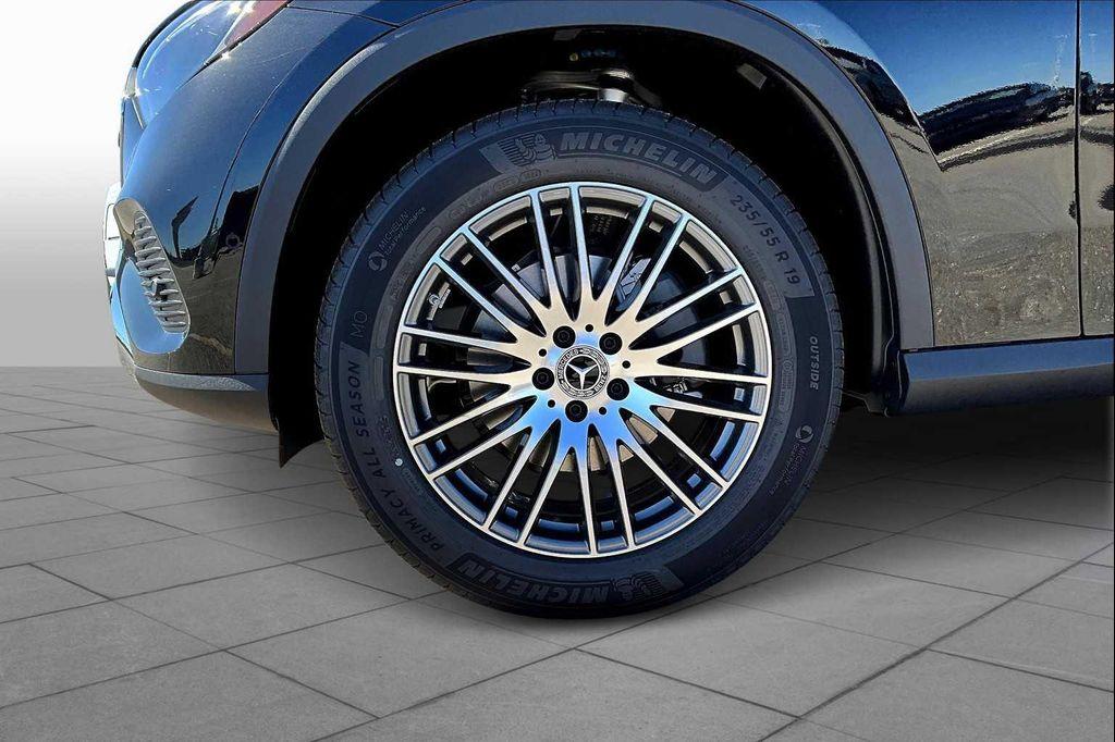 new 2026 Mercedes-Benz GLC 300 car, priced at $57,720