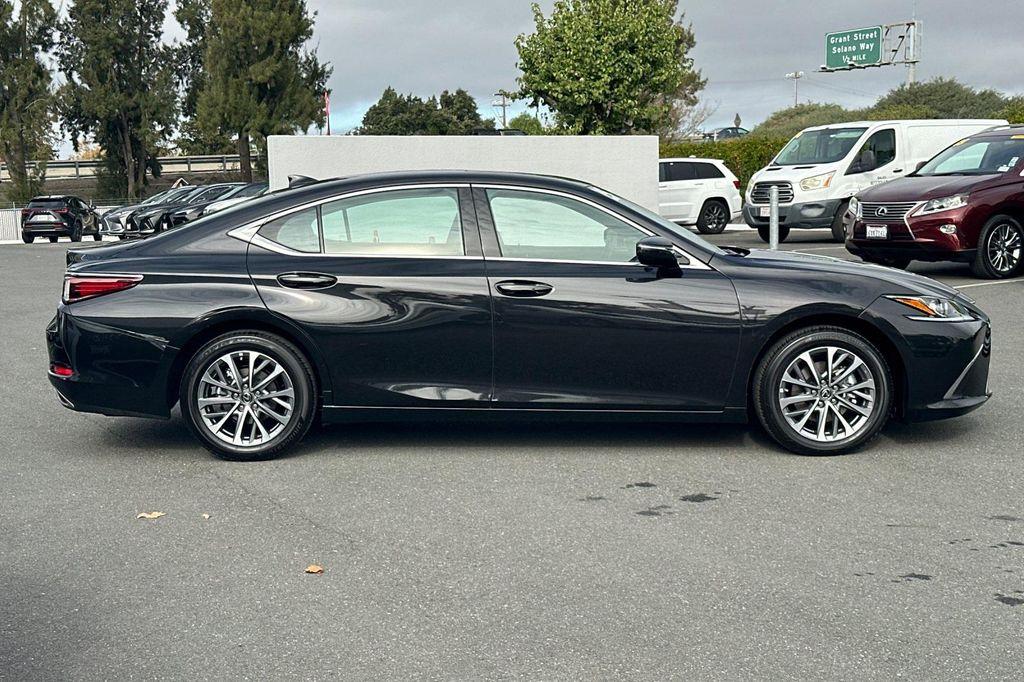used 2025 Lexus ES 350 car, priced at $42,998