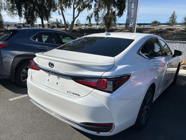 used 2022 Lexus ES 300h car, priced at $38,998