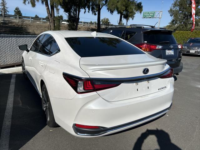 used 2022 Lexus ES 300h car, priced at $38,998