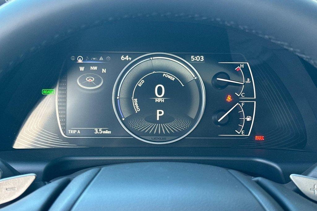 new 2025 Lexus ES 300h car, priced at $51,019