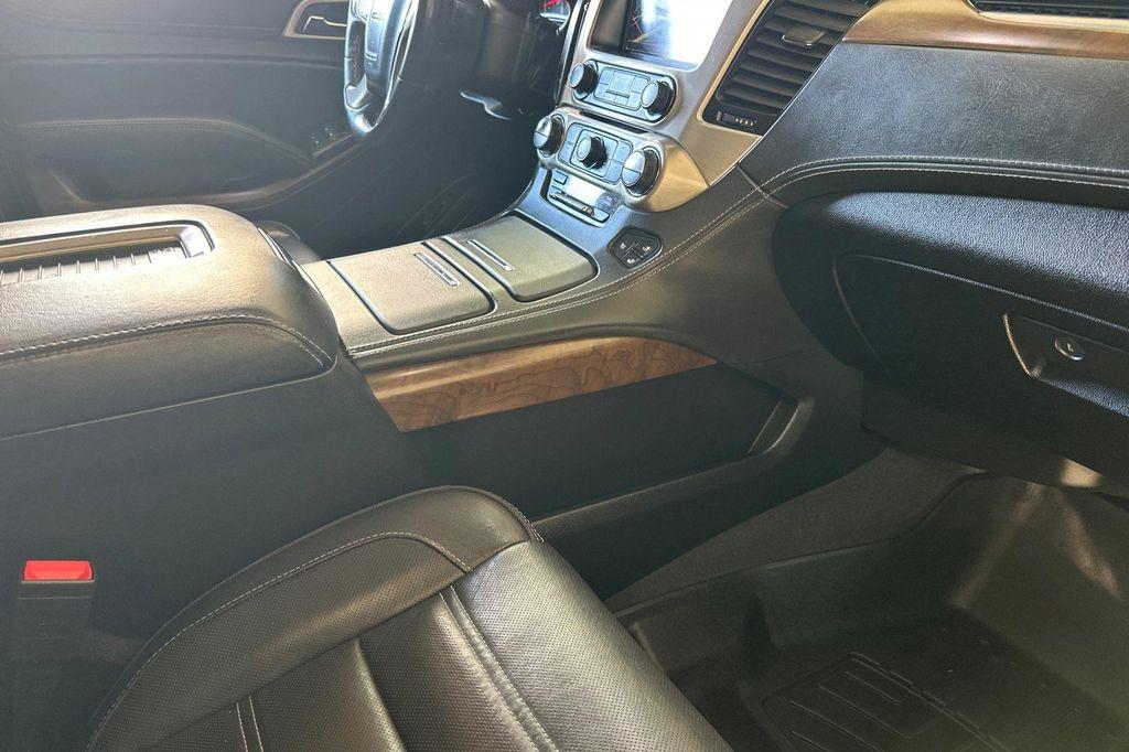used 2019 GMC Yukon XL car, priced at $38,588