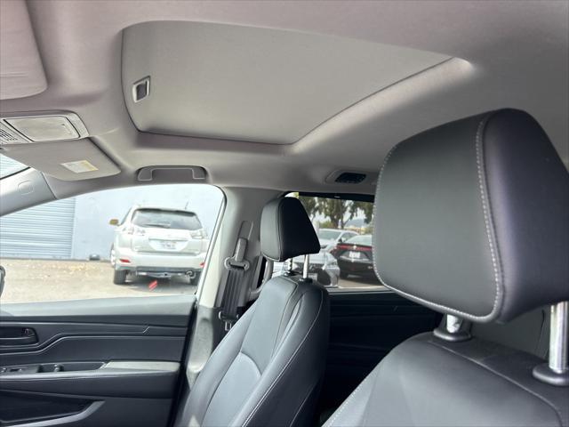 used 2024 Honda Odyssey car, priced at $40,998