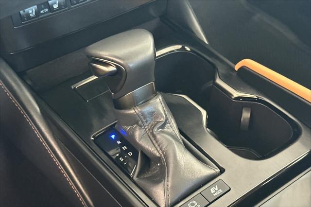 used 2025 Lexus ES 300h car, priced at $44,998