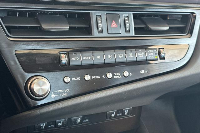 used 2025 Lexus ES 300h car, priced at $44,998