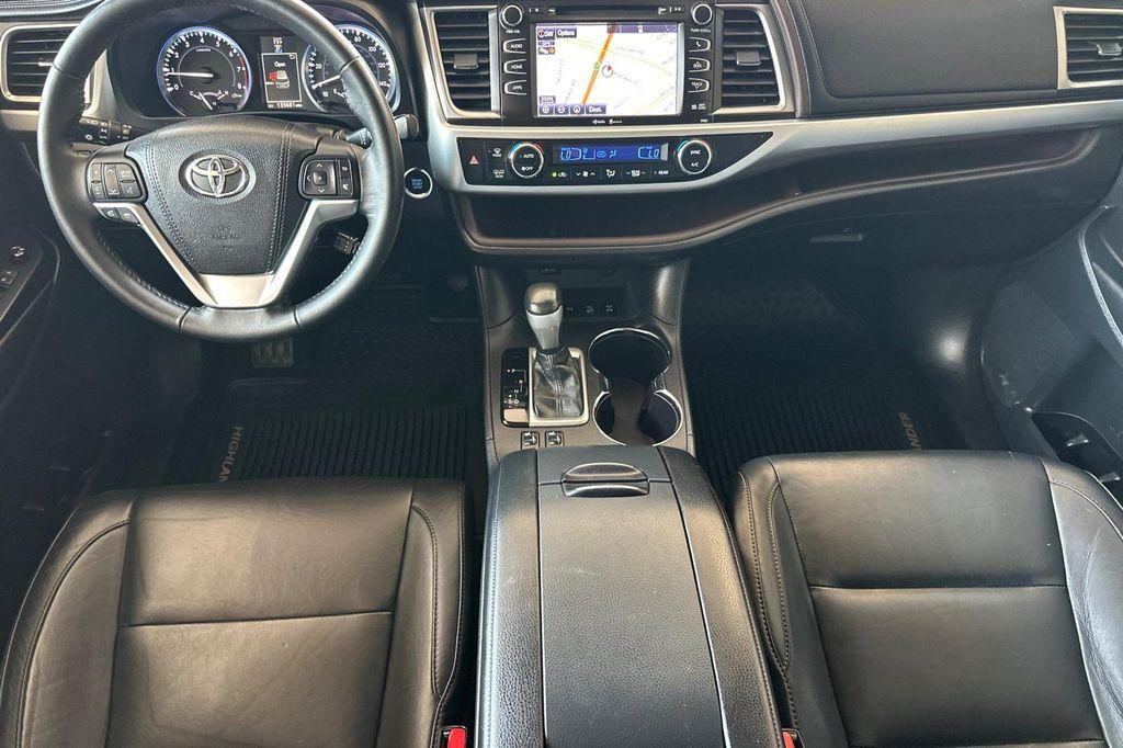 used 2015 Toyota Highlander car, priced at $17,388