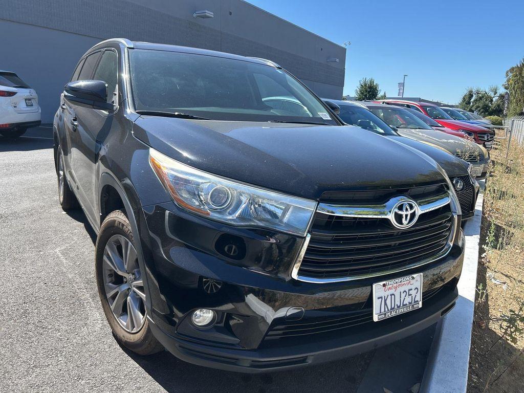 used 2015 Toyota Highlander car, priced at $17,588