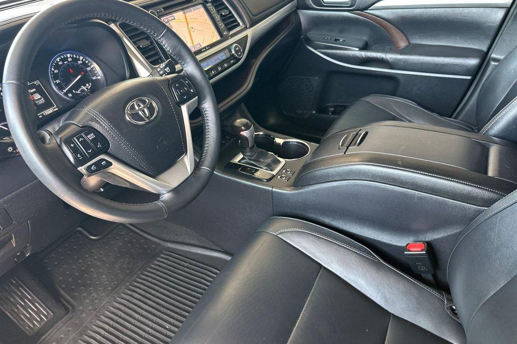 used 2015 Toyota Highlander car, priced at $17,388