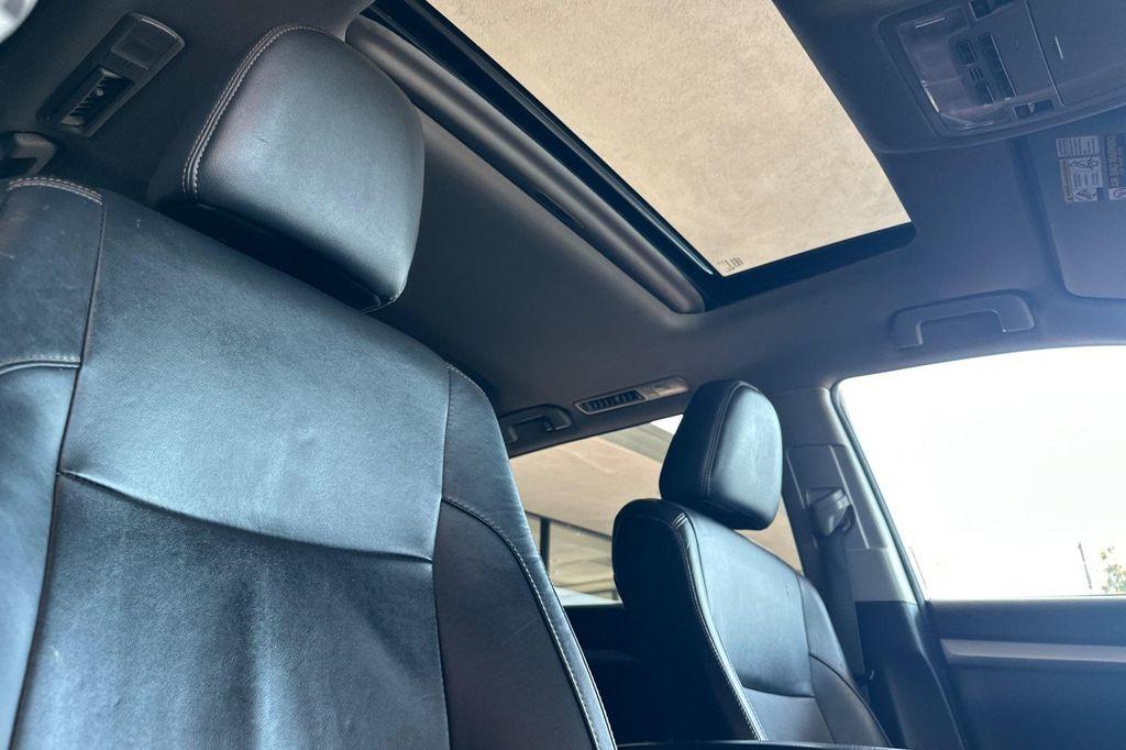used 2015 Toyota Highlander car, priced at $17,388