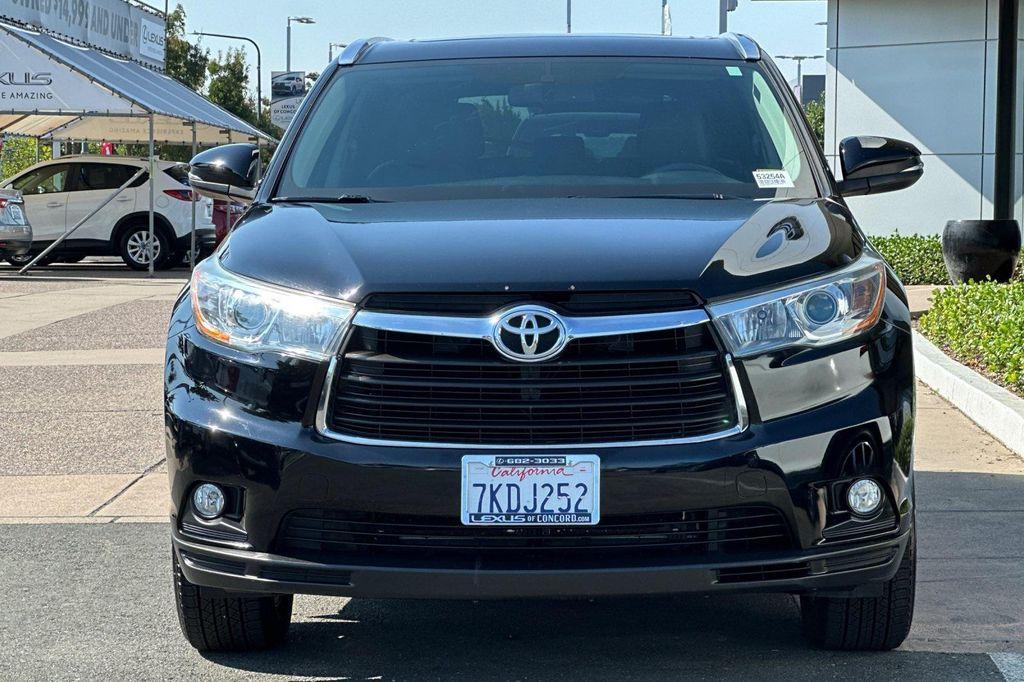 used 2015 Toyota Highlander car, priced at $17,388