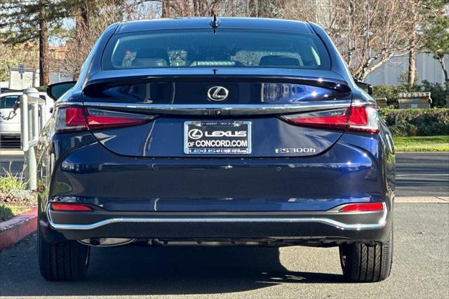 new 2024 Lexus ES 300h car, priced at $51,050