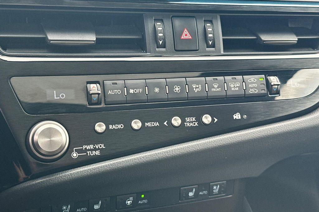 used 2024 Lexus ES 300h car, priced at $39,588