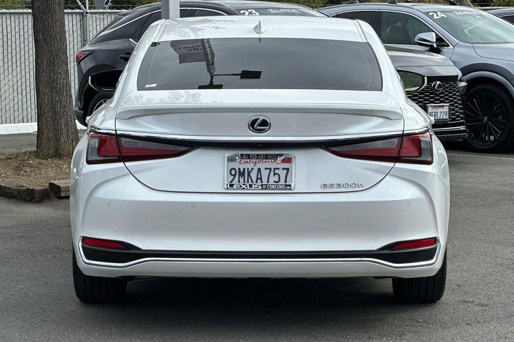 used 2024 Lexus ES 300h car, priced at $39,588