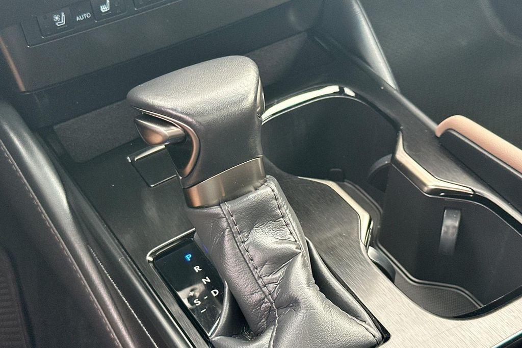 used 2024 Lexus ES 300h car, priced at $39,588