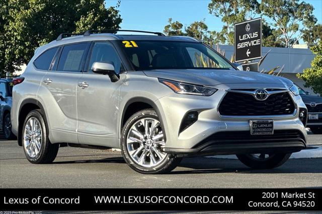 used 2021 Toyota Highlander car, priced at $36,588