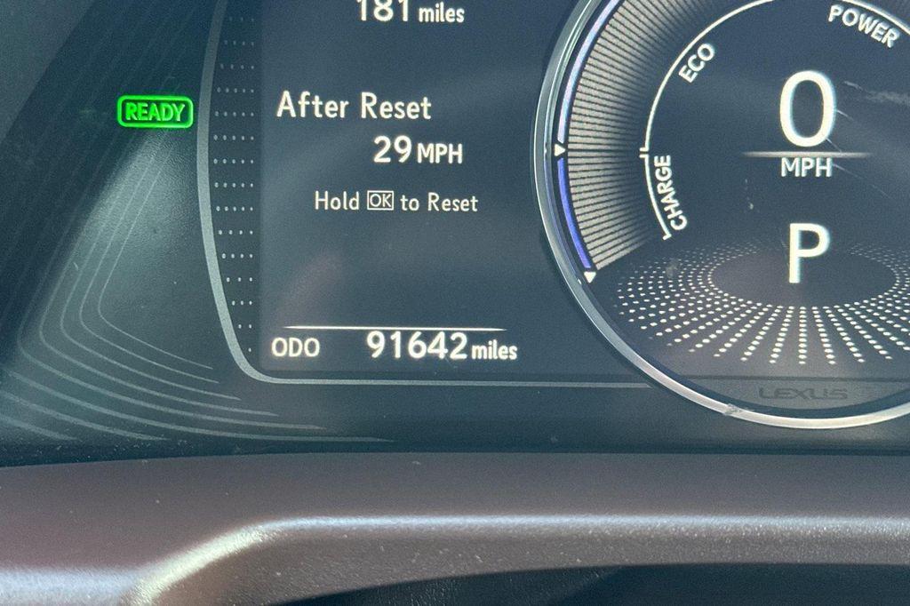 used 2021 Lexus ES 300h car, priced at $27,788