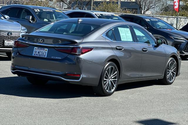 used 2024 Lexus ES 300h car, priced at $41,998