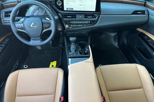 new 2025 Lexus ES 300h car, priced at $50,899
