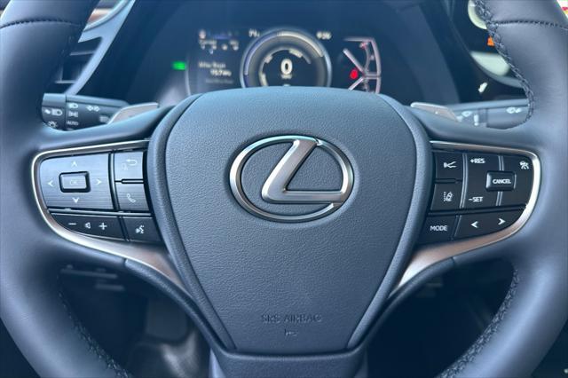 new 2025 Lexus ES 300h car, priced at $50,899