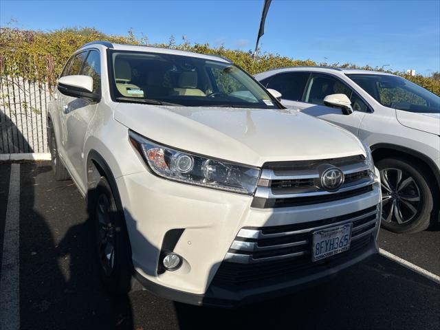 used 2018 Toyota Highlander car, priced at $29,998