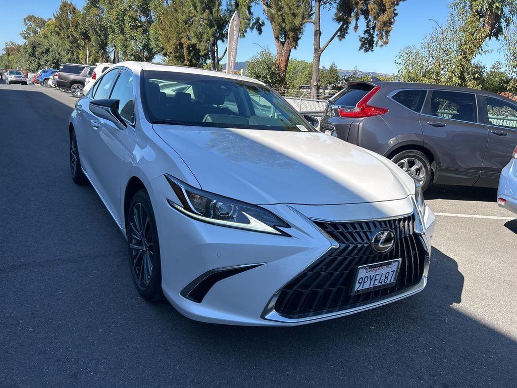 used 2025 Lexus ES 300h car, priced at $44,998