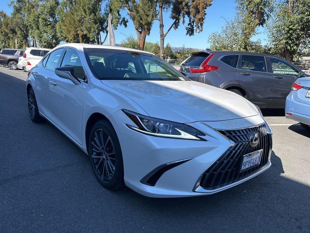 used 2025 Lexus ES 300h car, priced at $44,998