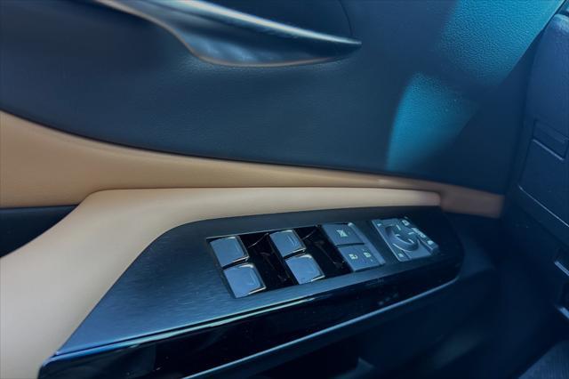 new 2024 Lexus ES 350 car, priced at $49,970