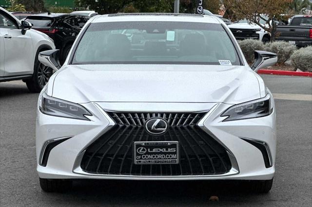 new 2025 Lexus ES 300h car, priced at $56,609