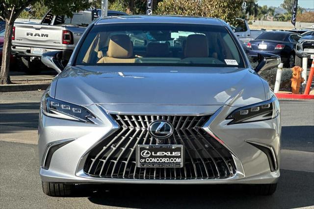 new 2025 Lexus ES 300h car, priced at $56,939