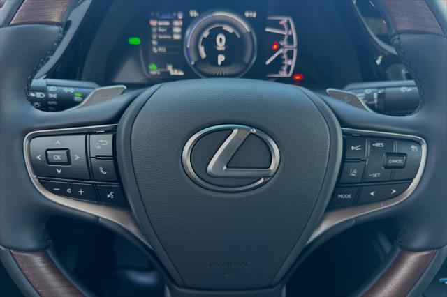 new 2025 Lexus ES 300h car, priced at $56,939