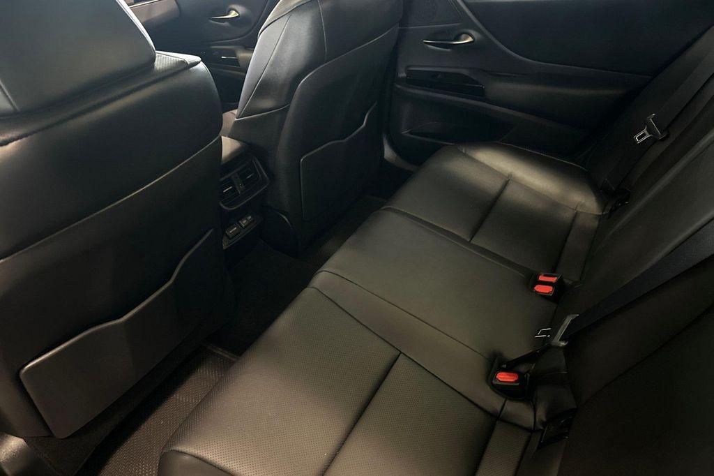 used 2025 Lexus ES 350 car, priced at $41,588