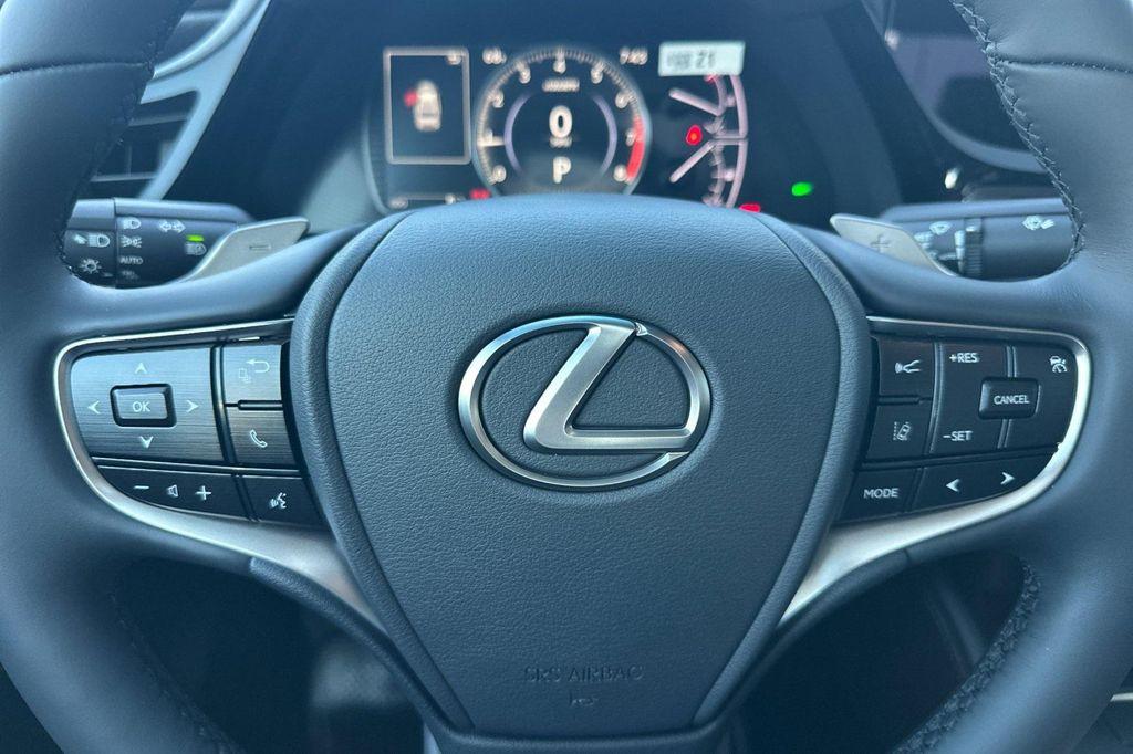 new 2025 Lexus ES 350 car, priced at $47,714