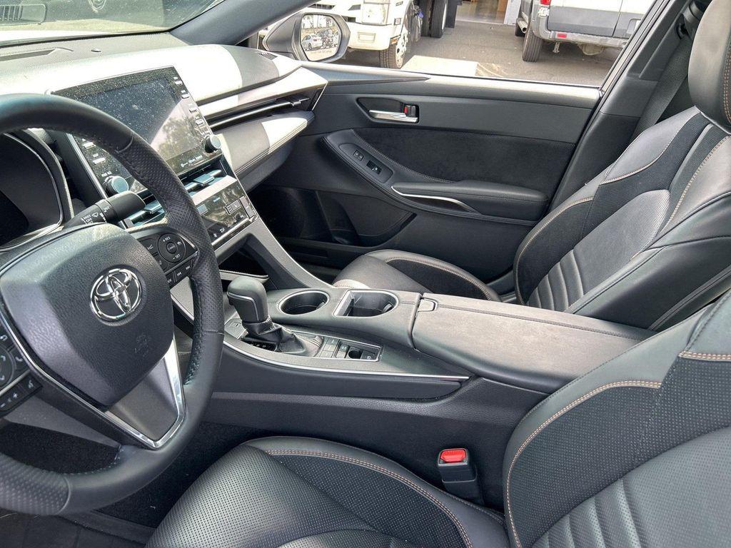 used 2019 Toyota Avalon Hybrid car, priced at $27,998